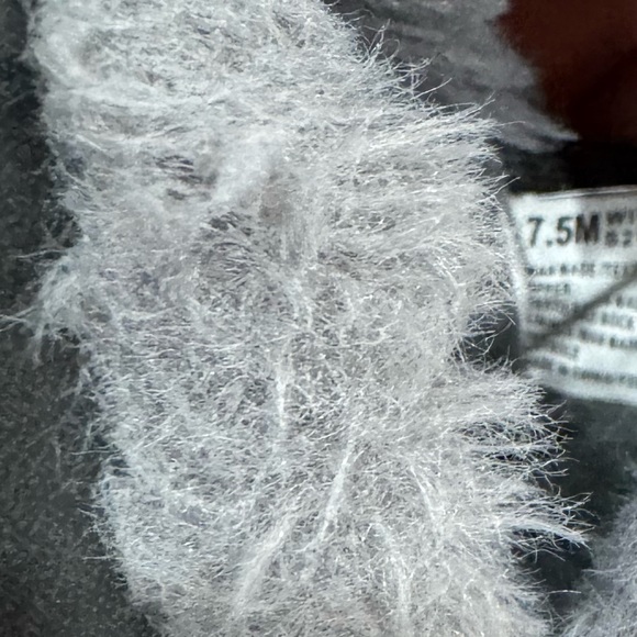 J Sport Shoes Womens 7.5M Willa Faux Fur Trim Slip On S2WLA01 Gray Suede Comfort - Picture 8 of 8